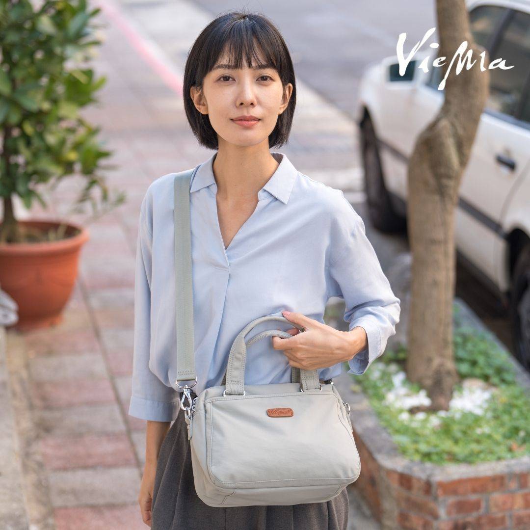 法式香頌大容量手提隨身通勤斜背包-極簡灰(6027)
