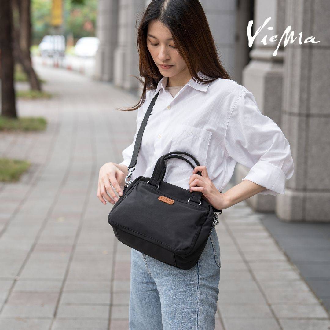 [ 熱銷補貨 ]法式香頌手提斜背兩用包-個性黑(6027)