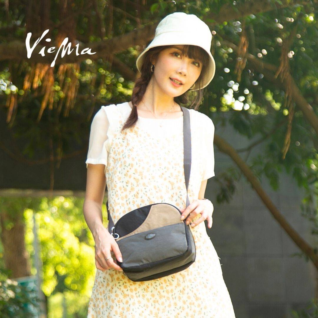 【熱銷補貨】輕日系三層小圓豆腐包-灰色( 6824)